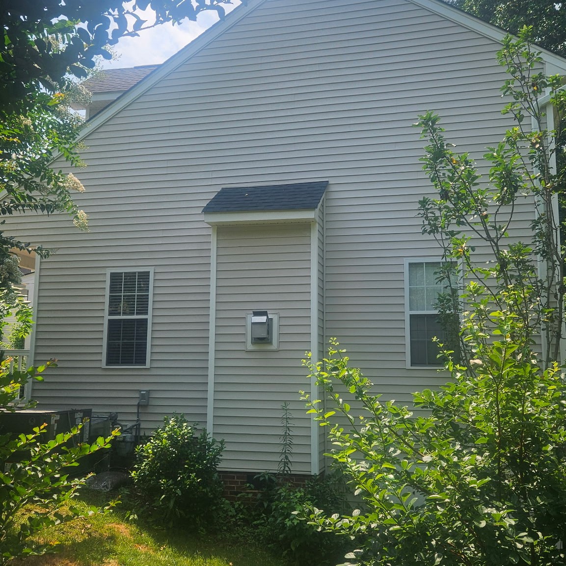 Tri-Pro Services residential exterior cleaning